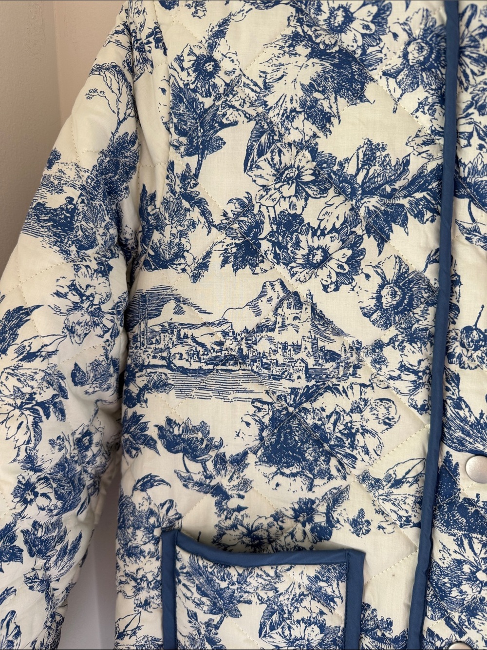 Rachel Zoe Blue and White Quilted Toile Jacket - Picture 3 of 5